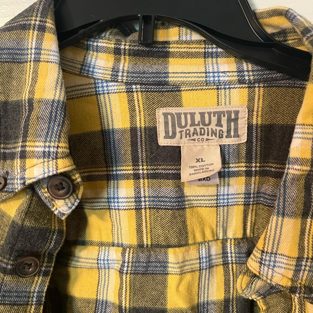 Men’s Duluth Trading flannel - XL